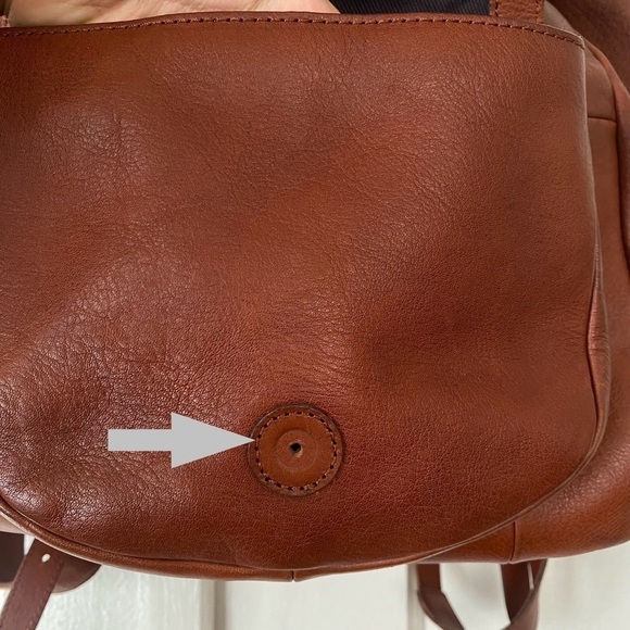 MADEWELL The Transport Rucksack in English Saddle Leather - Picture 10 of 16